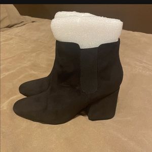 Black boots MIA brand new